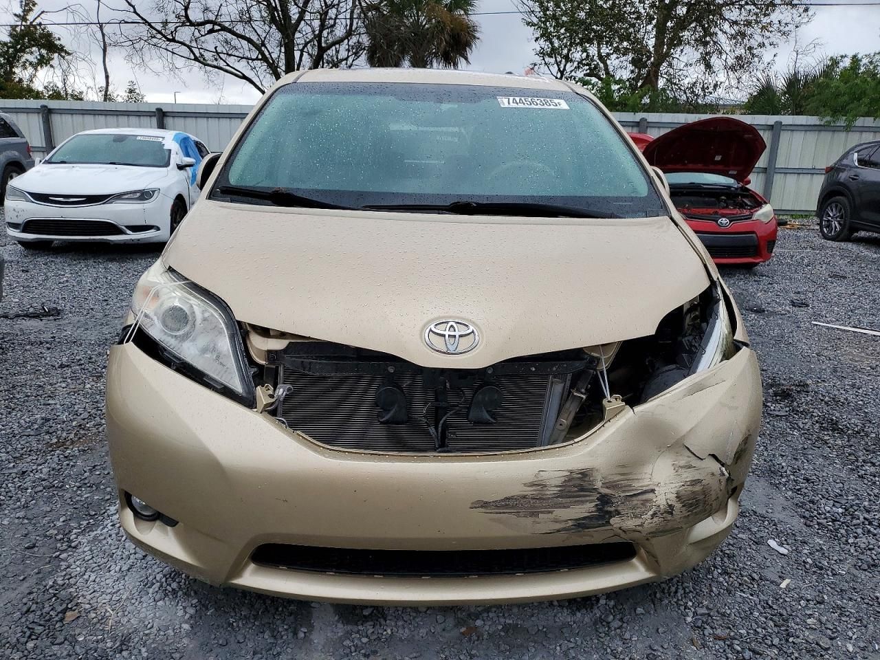 2011 Toyota Sienna xle