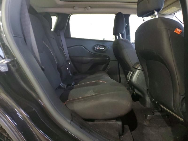 2016 Jeep Cherokee Latitude