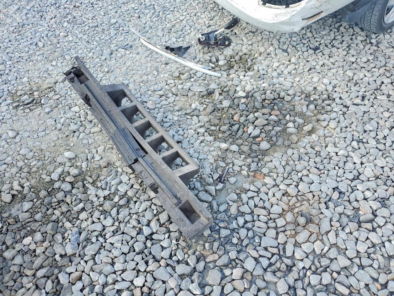 2007 Saturn Ion Level 2