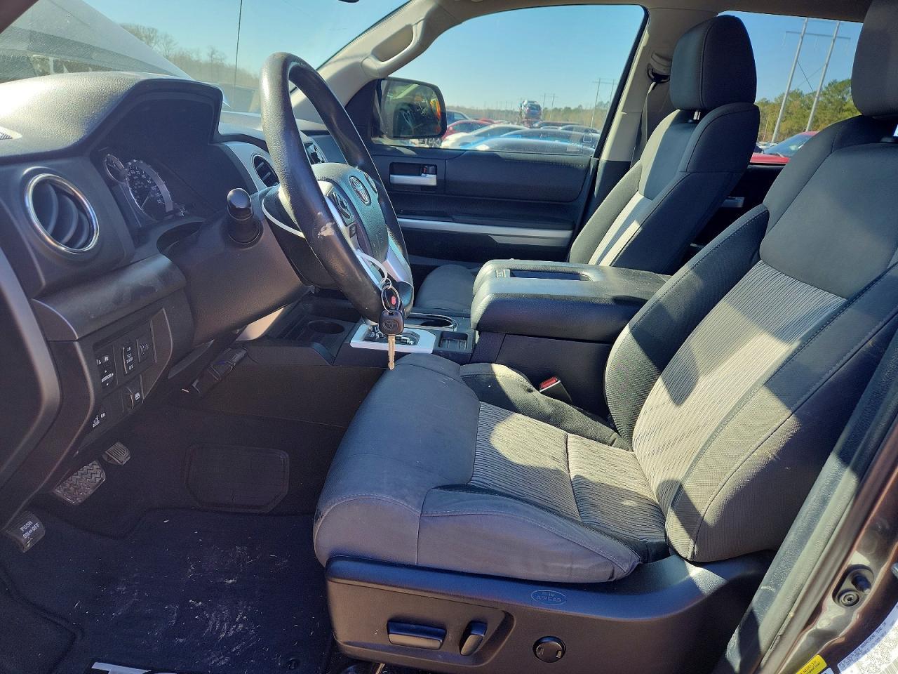 2014 Toyota Tundra Crewmax SR5
