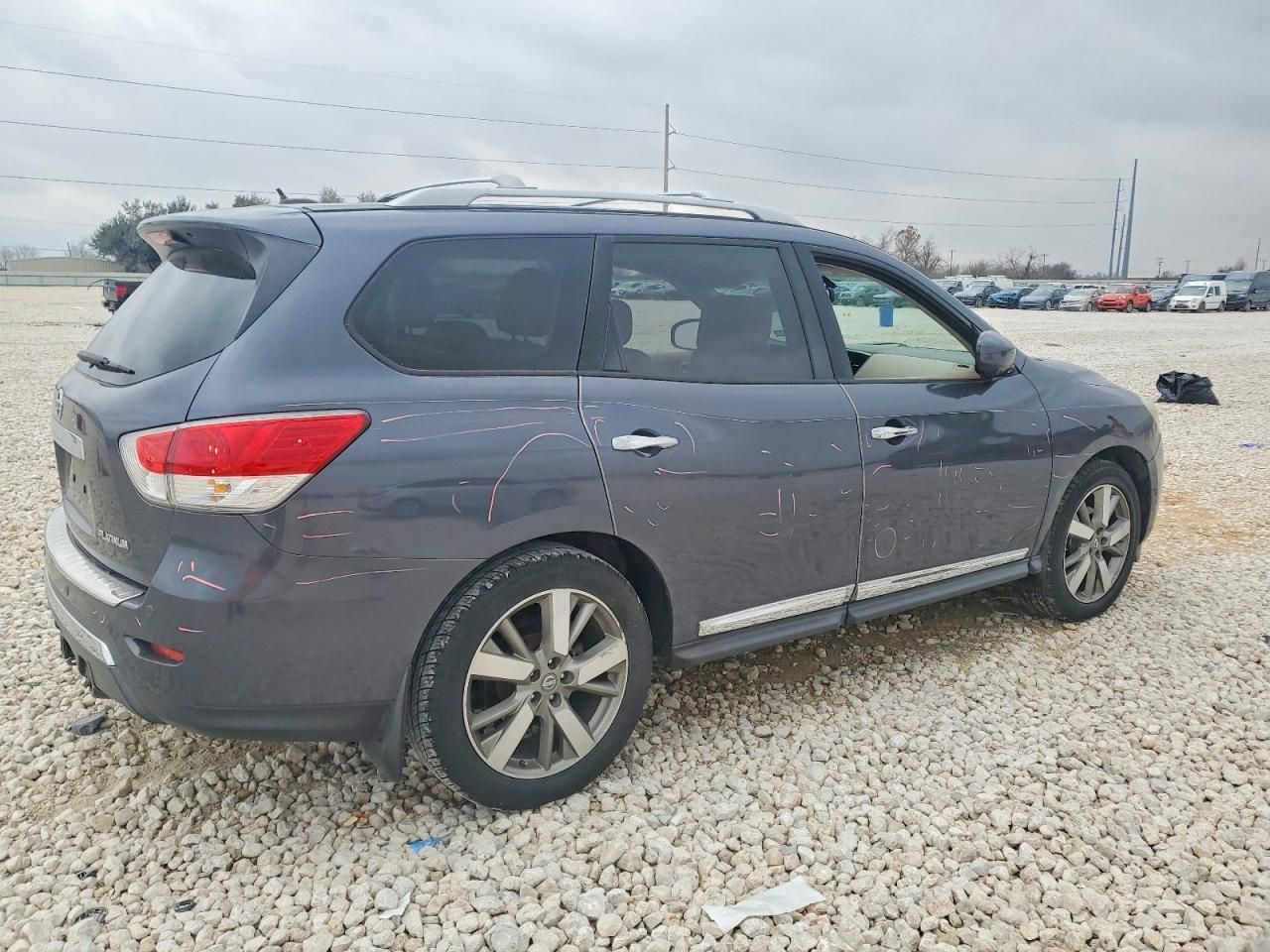 2014 Nissan Pathfinder s