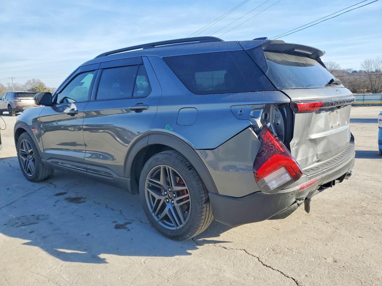 2025 Ford Explorer st