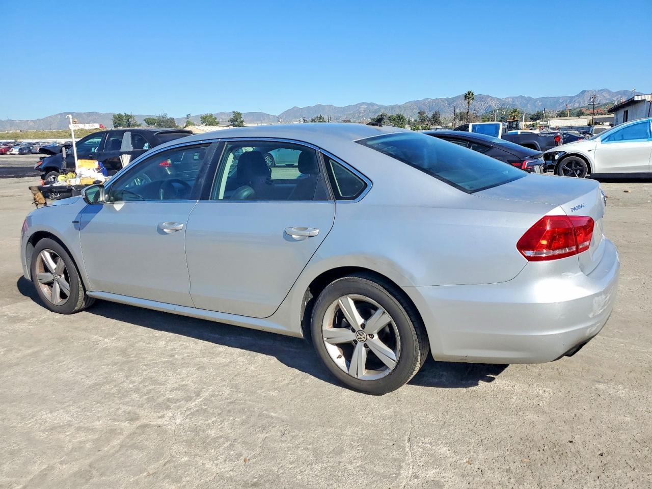 2015 Volkswagen Passat s