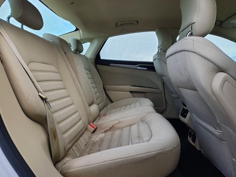 2013 Ford Fusion se Hybrid