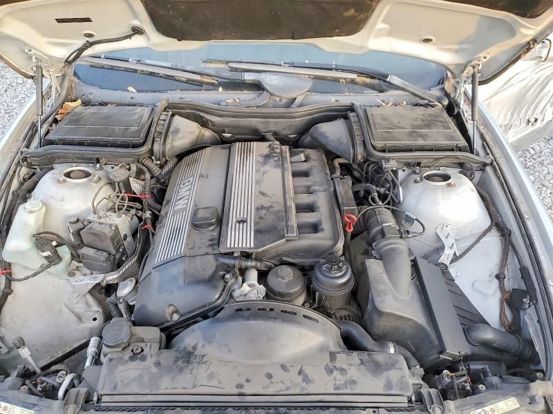 2002 BMW 525 i Automatic