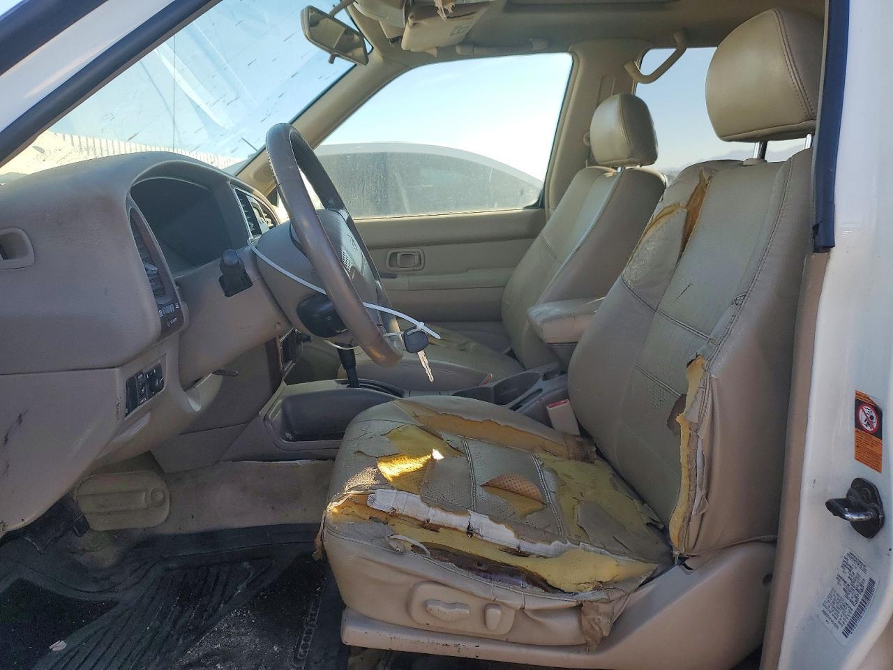 2001 Niss Pathfinder le