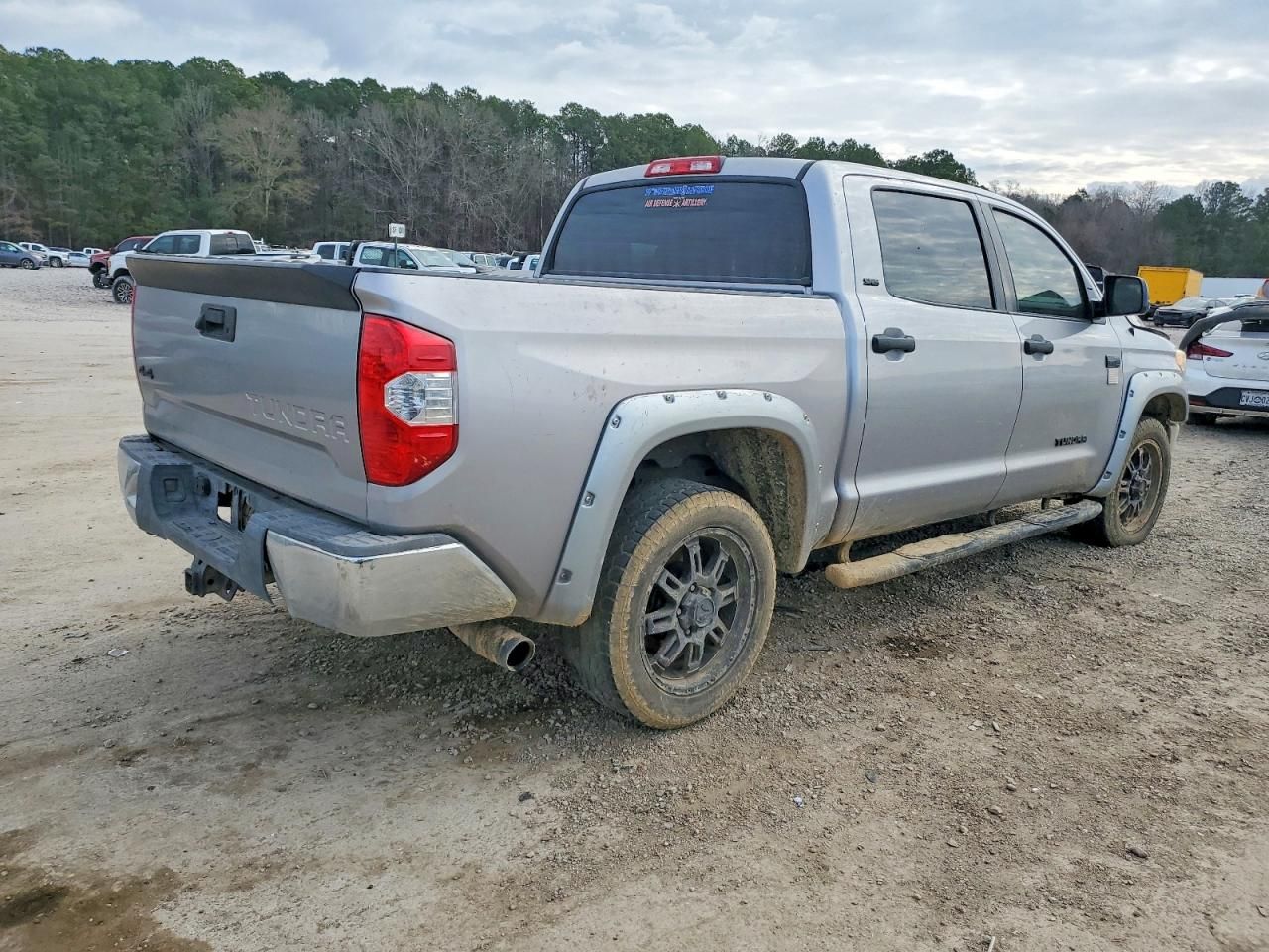 2016 Toyota Tundra Crewmax SR5