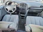 2005 Dodge Grand Caravan se