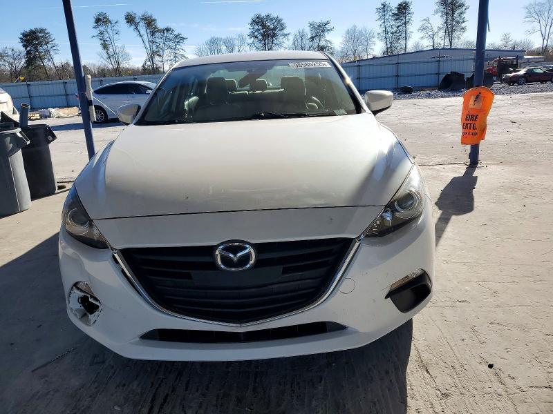 2015 Mazda 3 Sport
