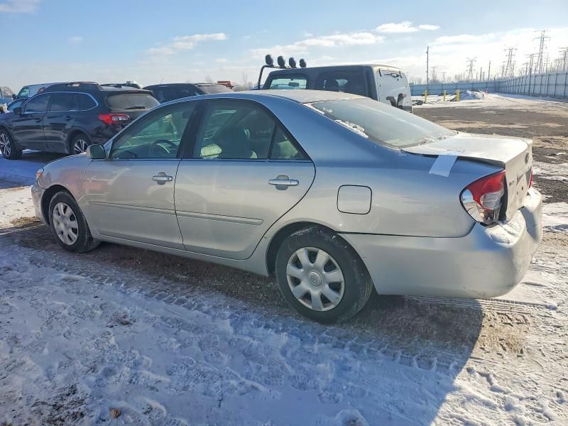 2004 Toyota Camry le