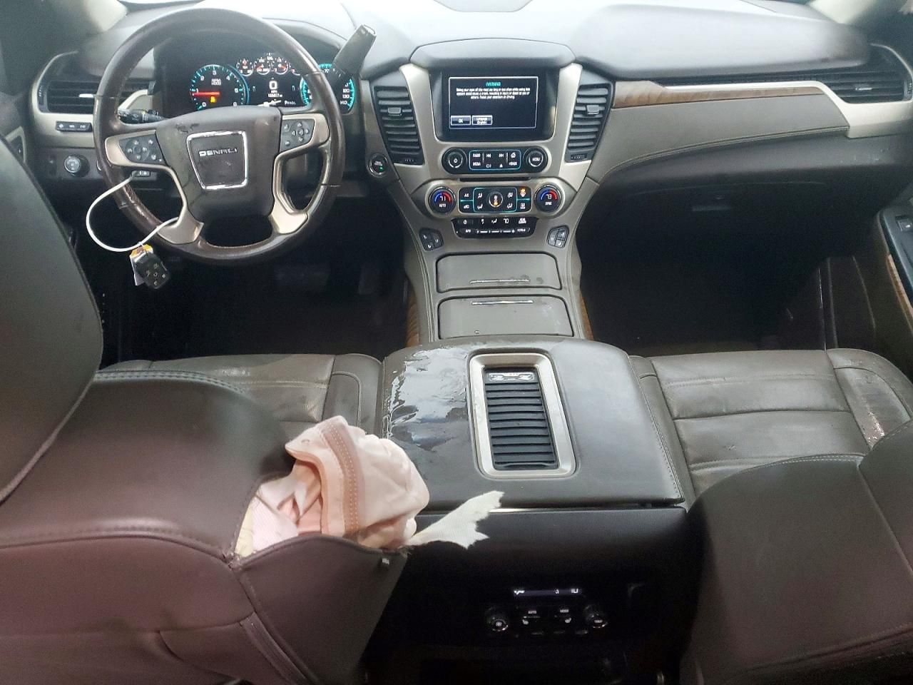 2019 GMC Yukon xl Denali