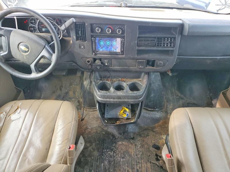 2015 Chevrolet Express G2500