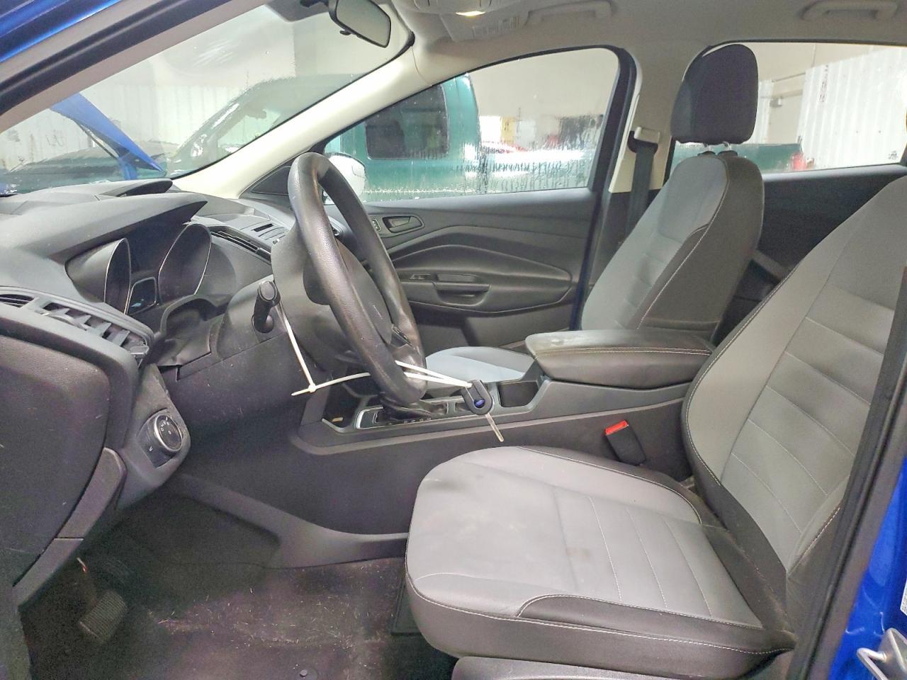 2017 Ford Escape s