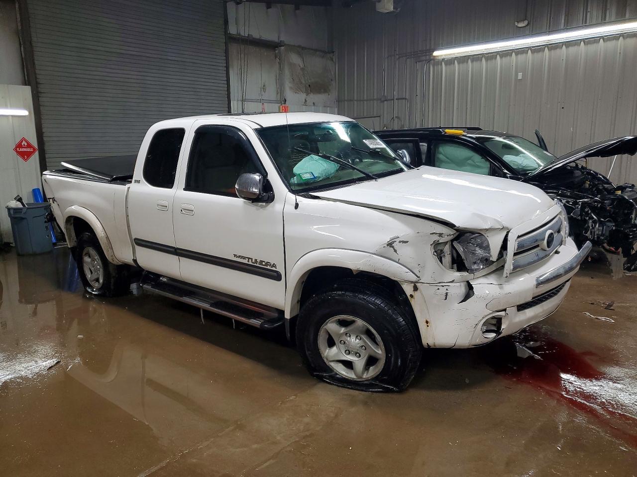 2003 Toyota Tundra Access cab SR5