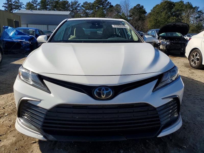 2023 Toyota Camry le