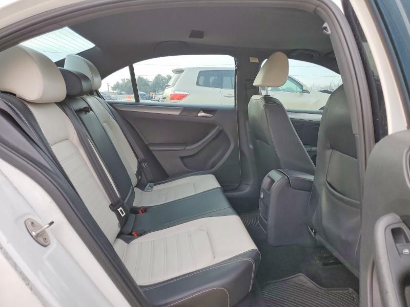 2016 Volkswagen Jetta Sport