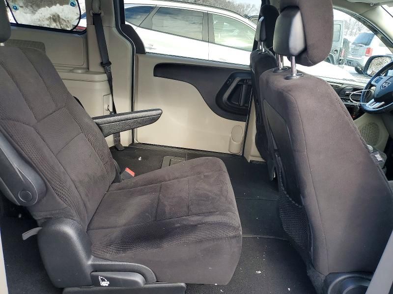 2013 Dodge Grand Caravan se