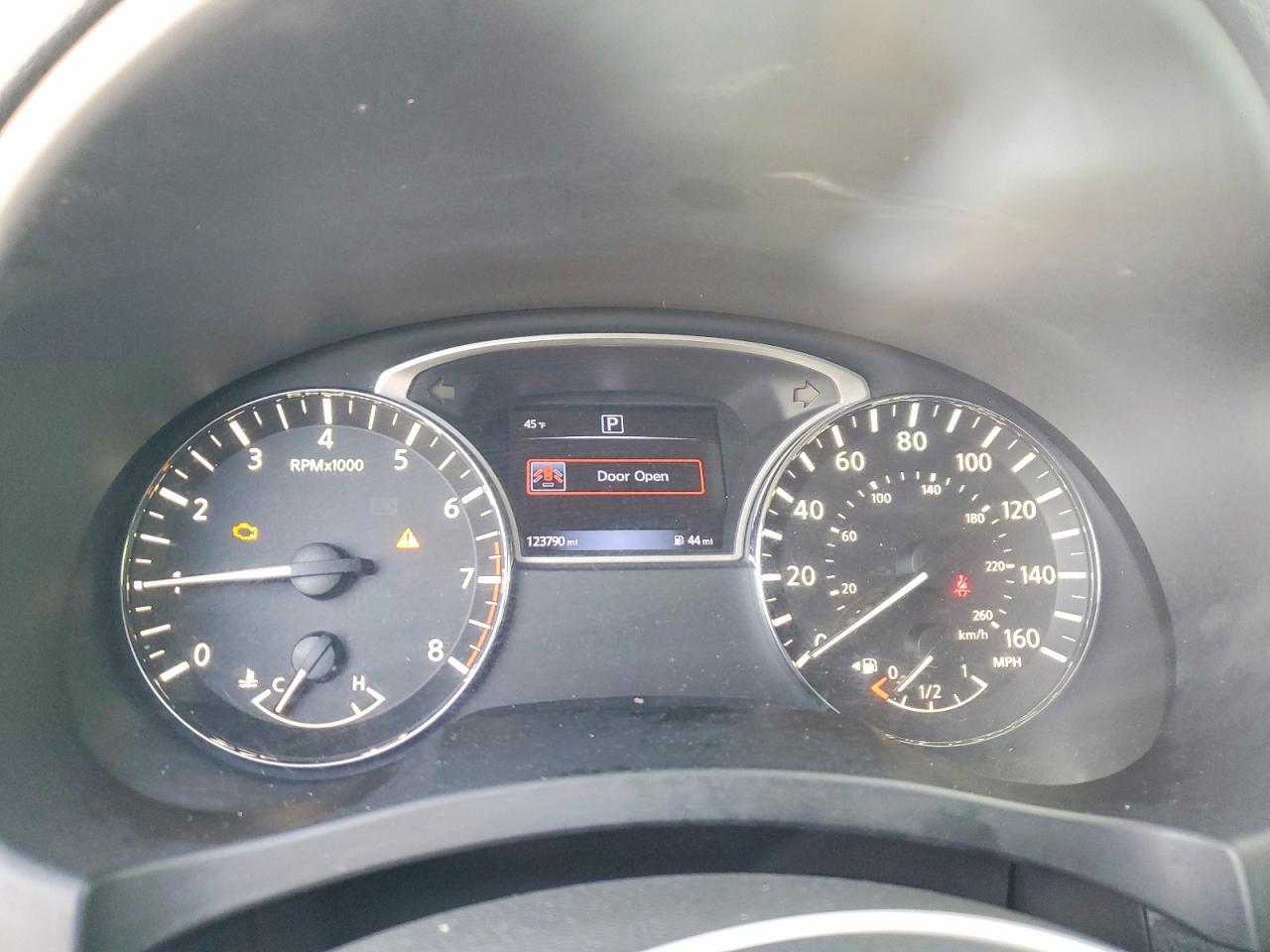 2017 Niss Altima 2.5 s