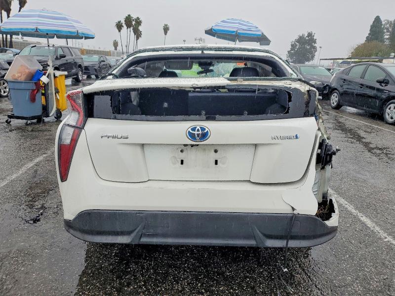 2016 Toyota Prius Three Touring