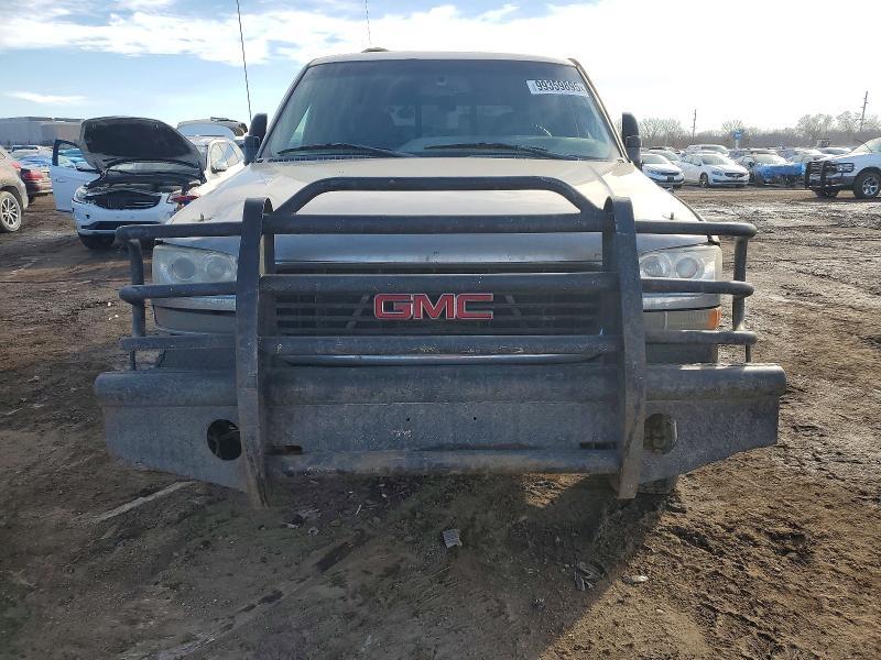 2004 GMC Sierra K2500 Heavy Duty