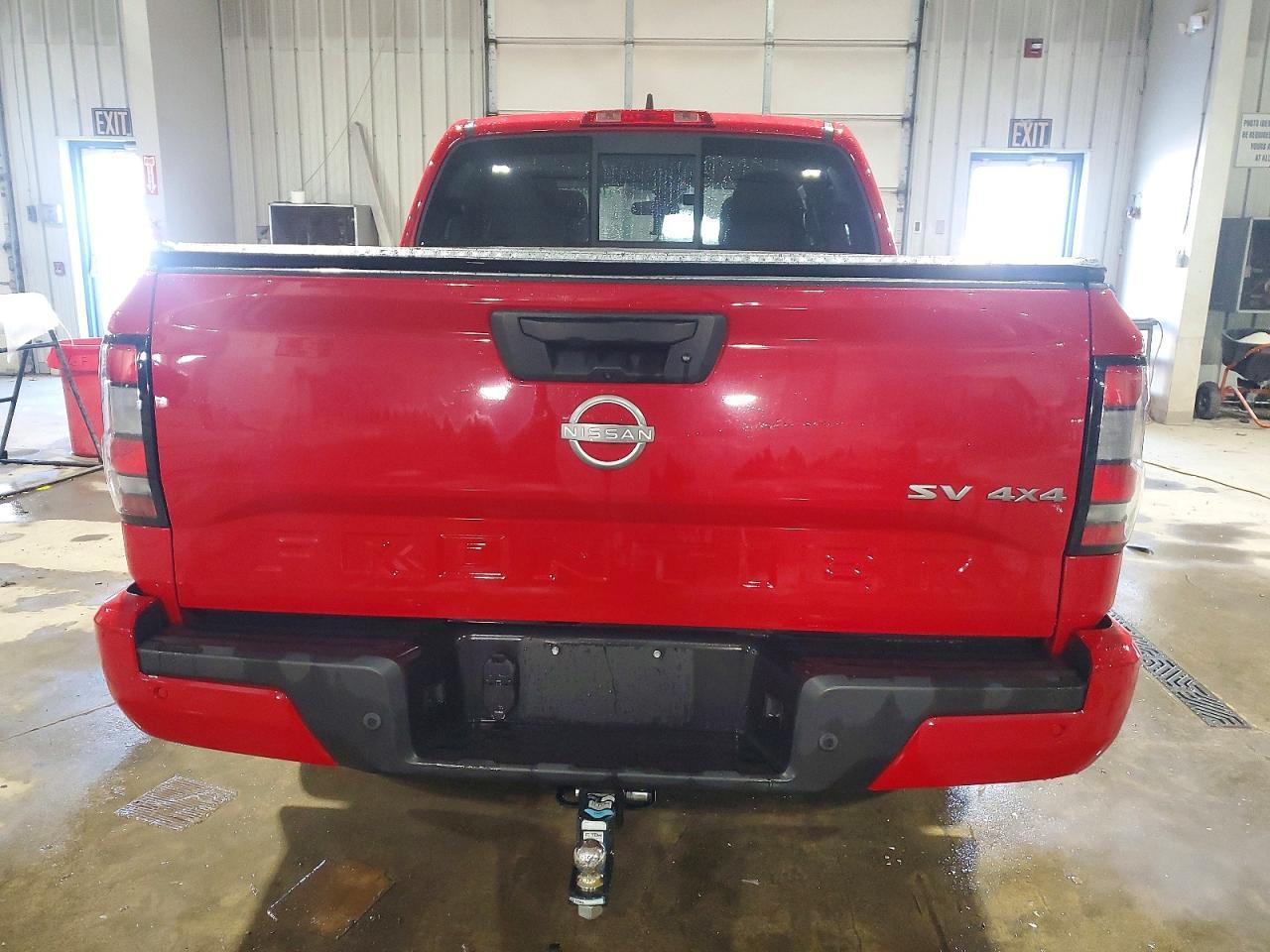 2022 Nissan Frontier s
