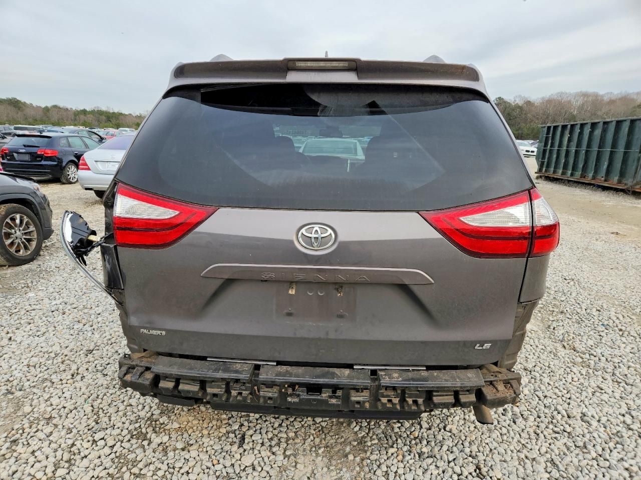2018 Toyota Sienna le