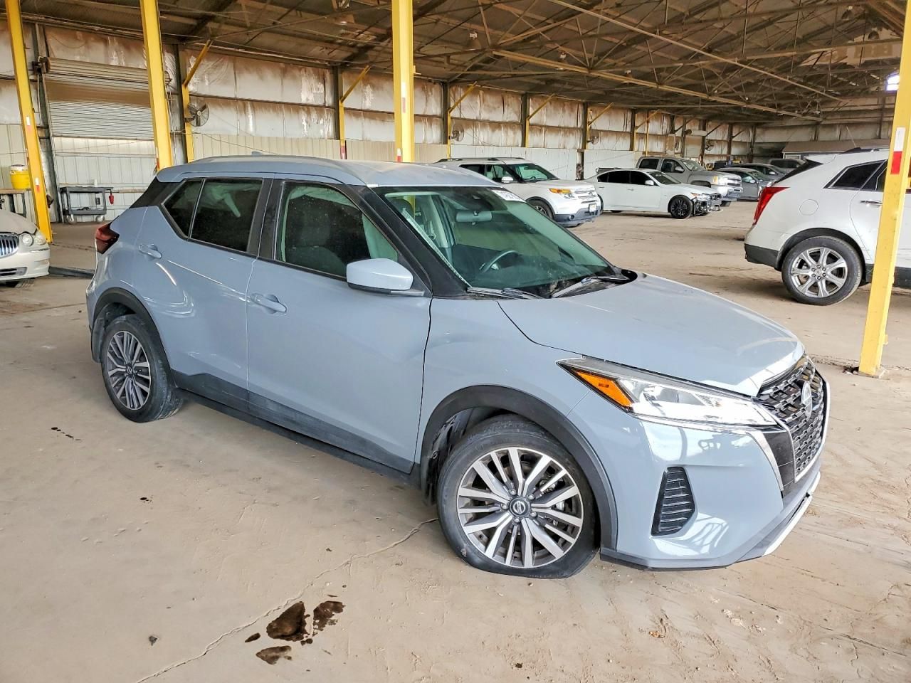 2021 Nissan Kicks sv