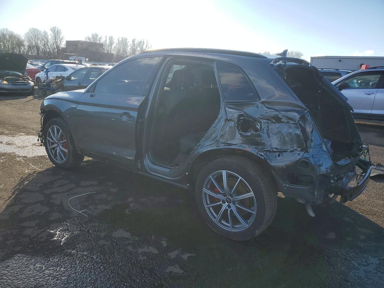 2024 Audi Q5 e Premium Plus 55