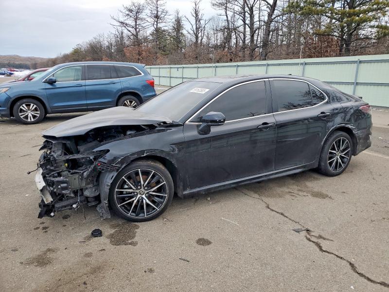 2023 Toyota Camry se Night Shade