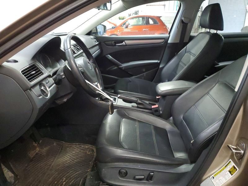 2015 Volkswagen Passat s