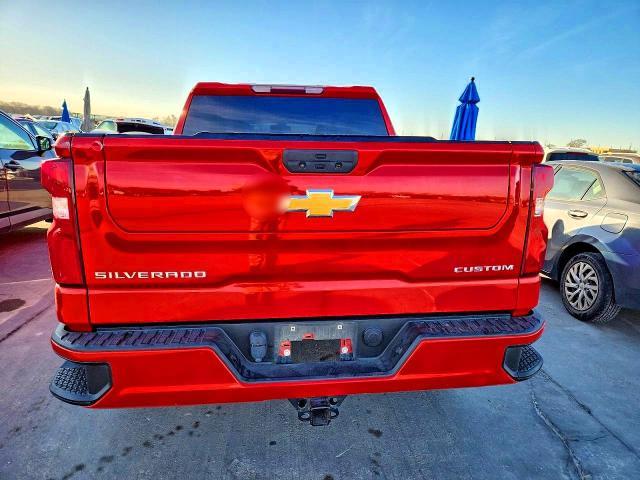 2021 Chevrolet Silverado C1500 Custom