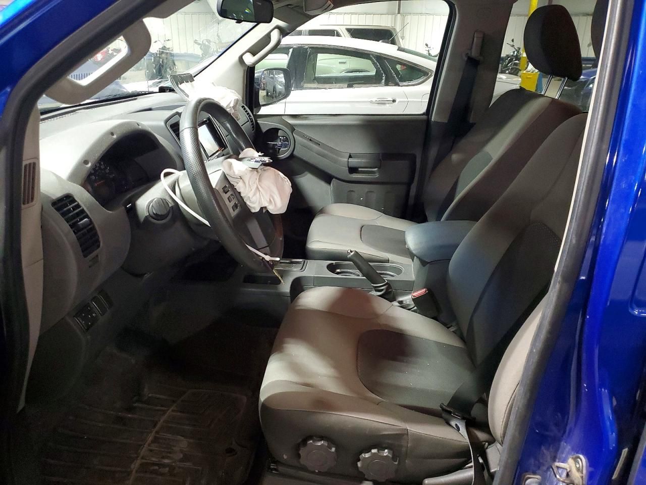 2015 Nissan Xterra x