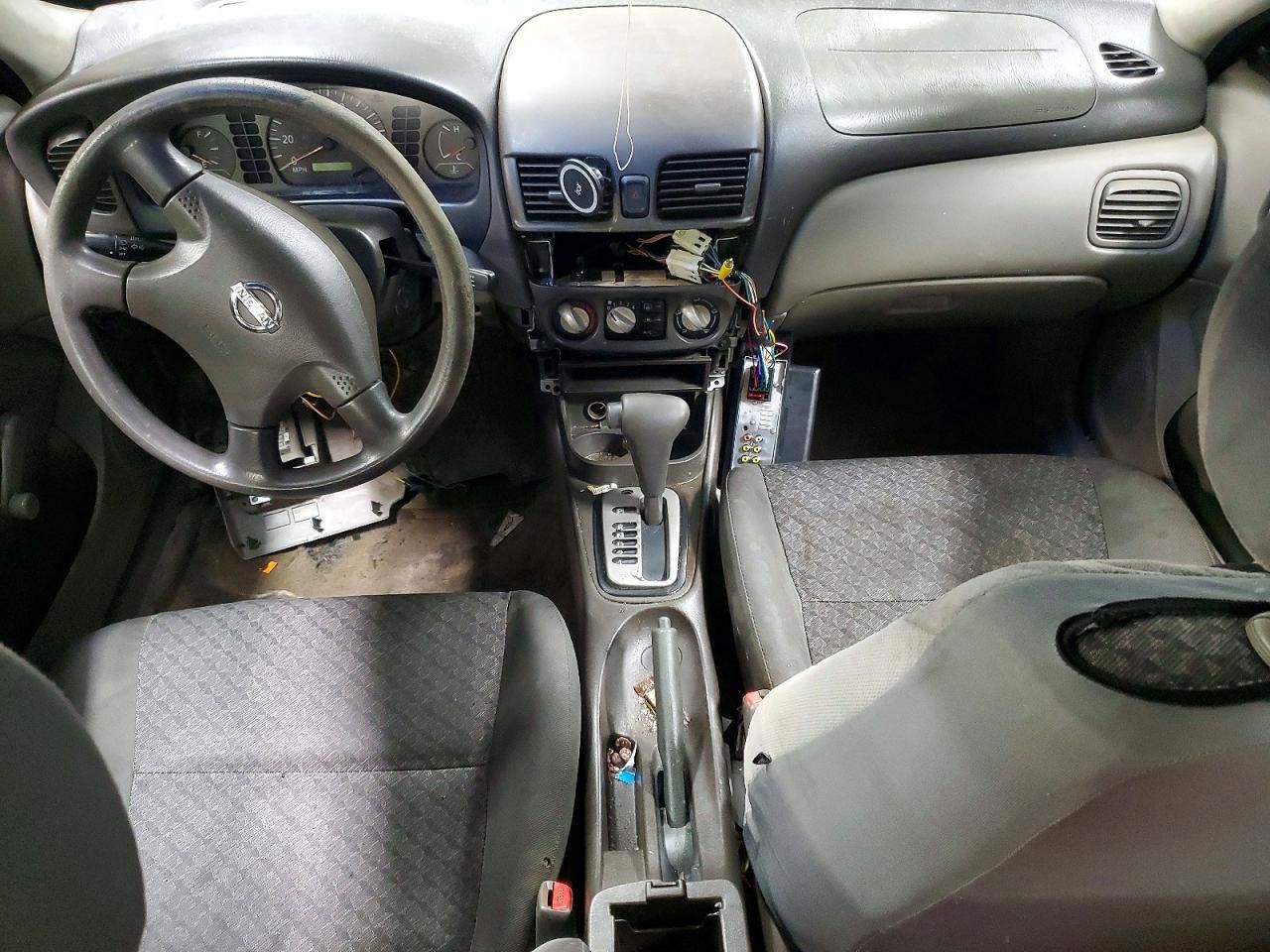 2003 Nissan Sentra xe