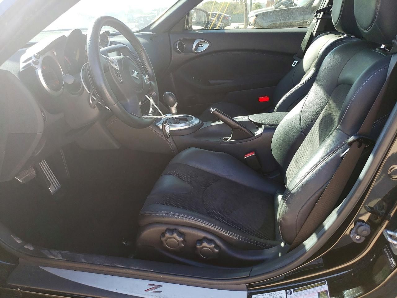 2020 Nissan 370z Base