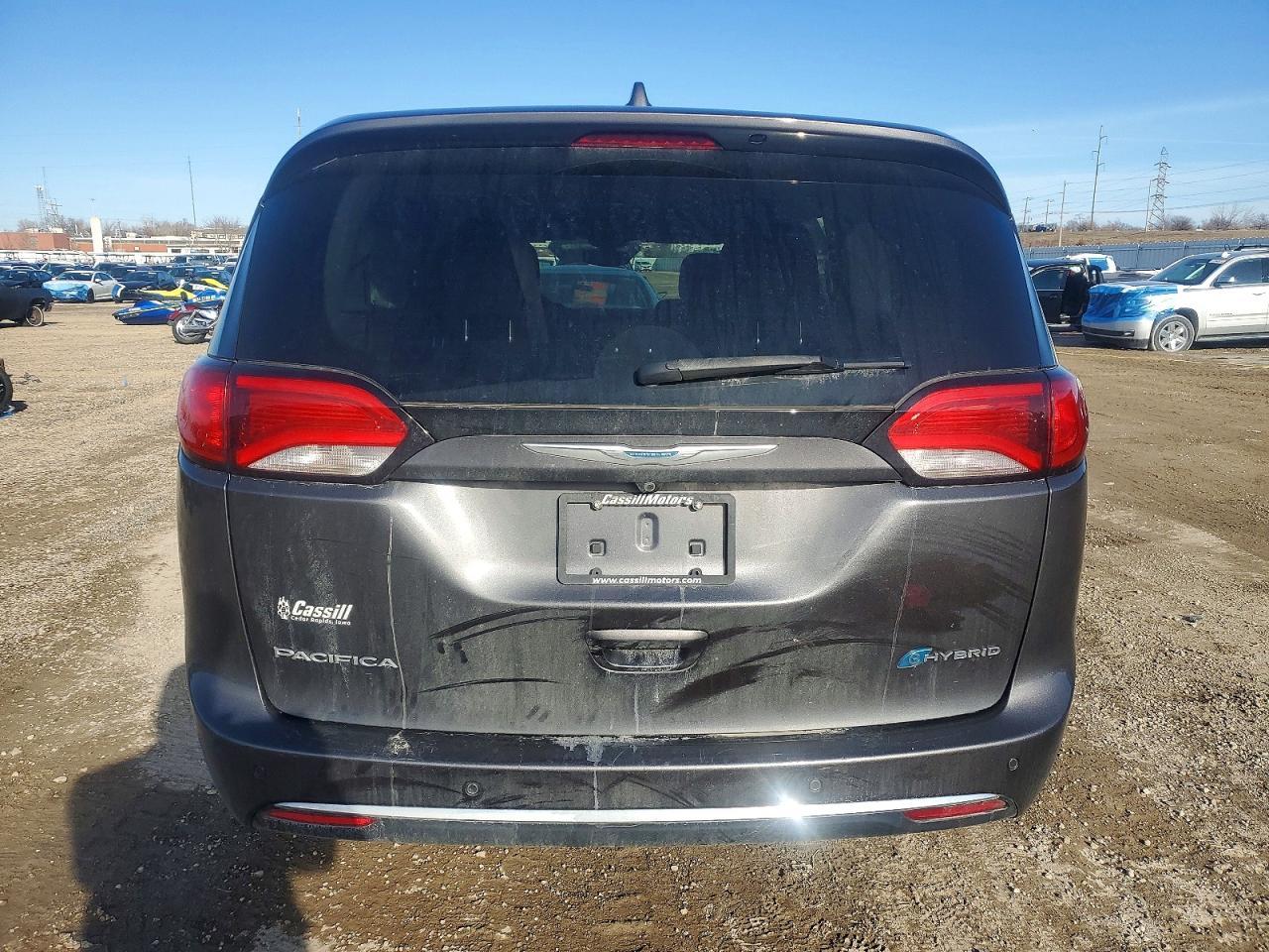 2020 Chrysler Pacifica Hybrid Touring