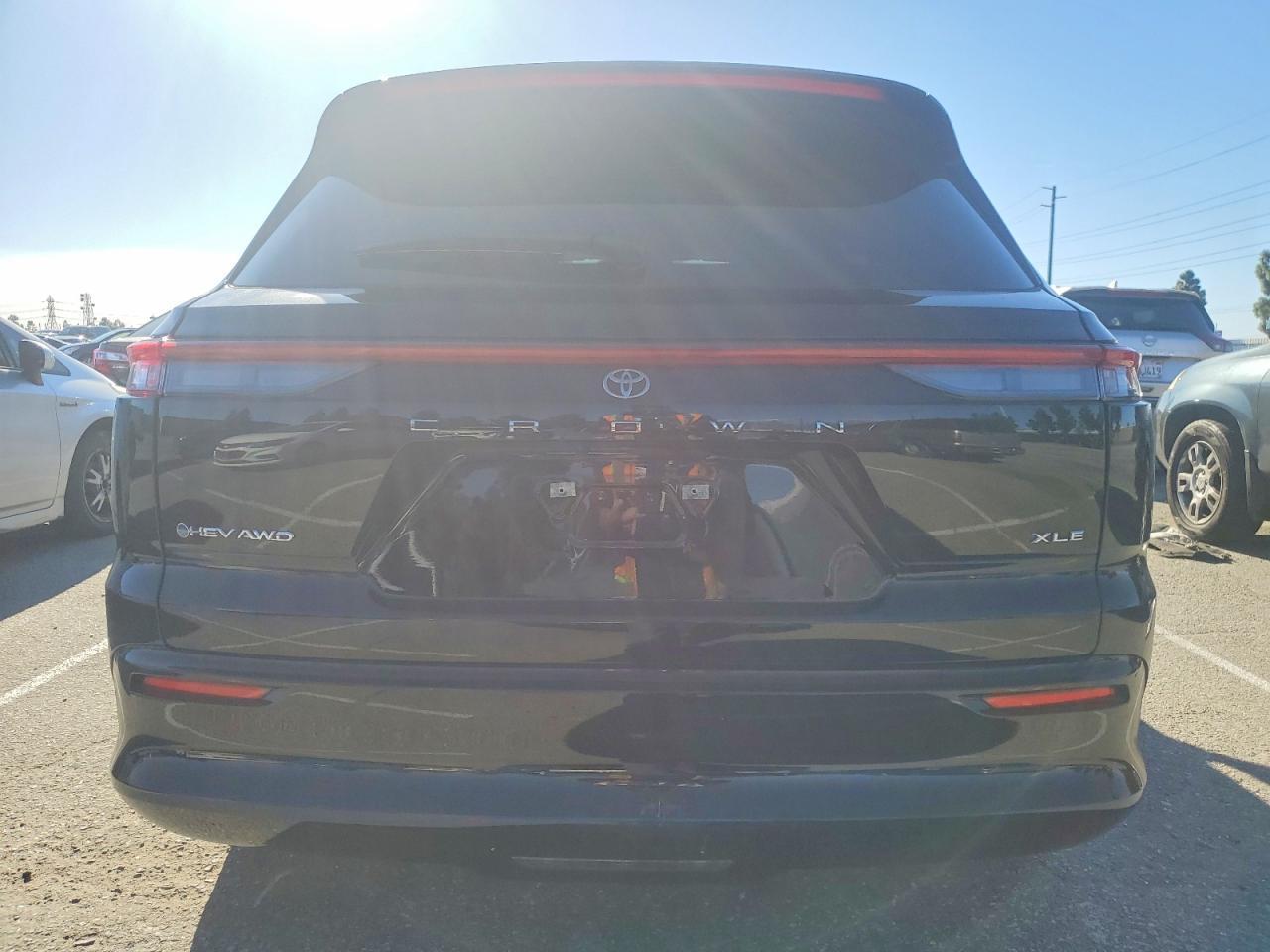 2025 Toyota Crown Signia xle