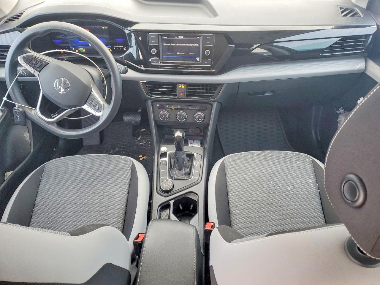 2022 Volkswagen Taos s