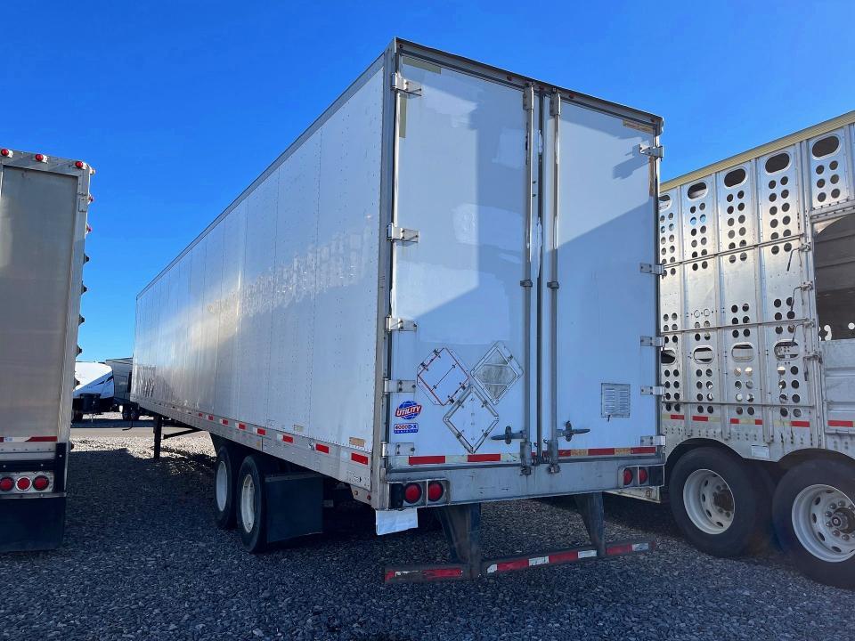 2015 Utility VS2DX DRY Van Trailer