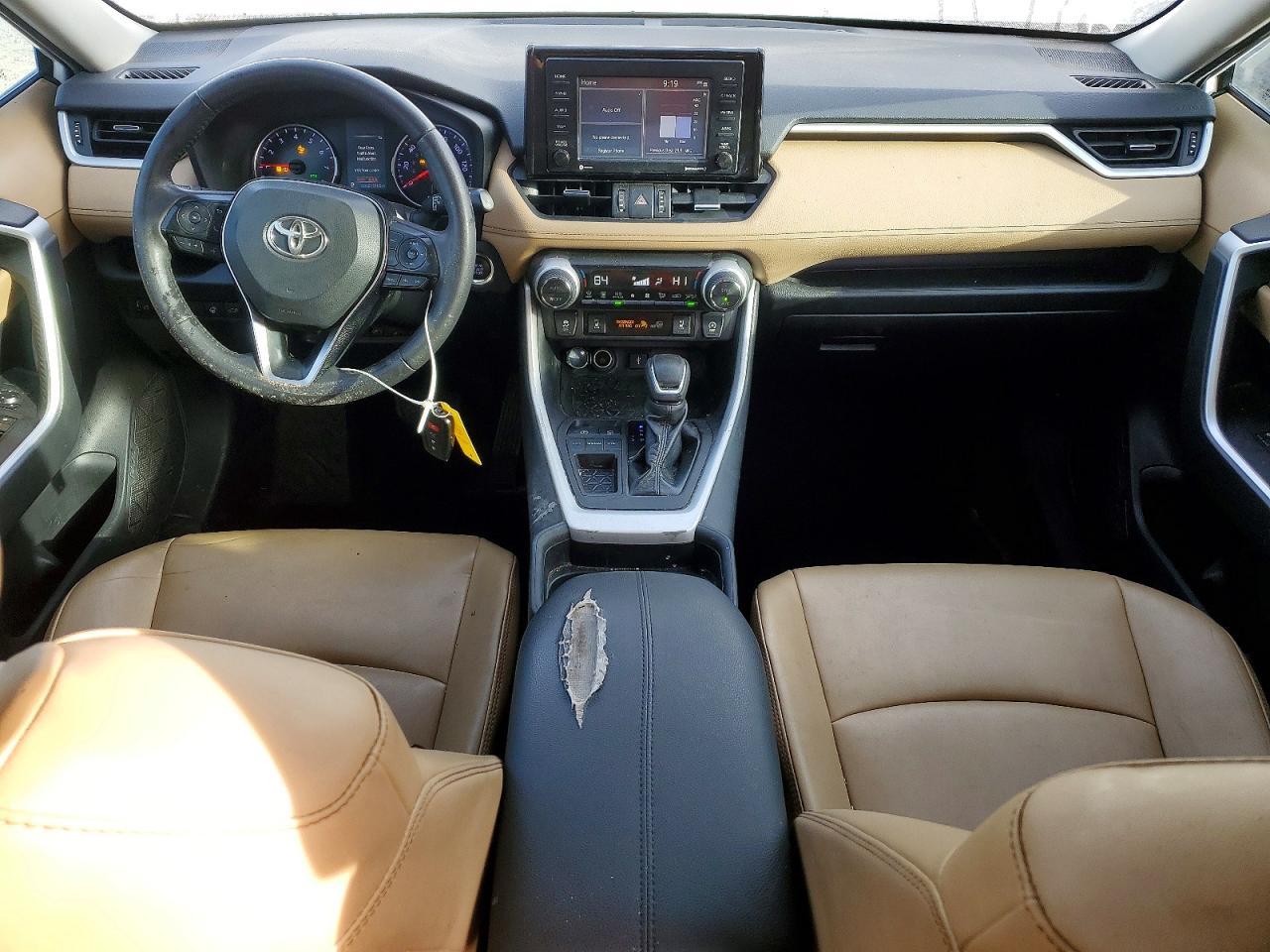 2020 Toyota Rav4 xle Premium