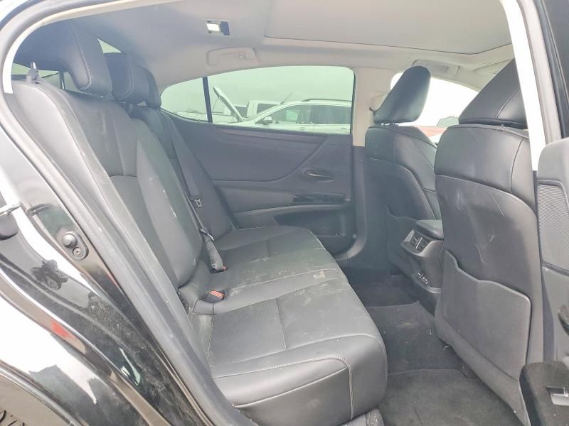 2022 Lexus Es 350 Base