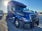 2020 Freightliner Cascadia 126 Semi Truck