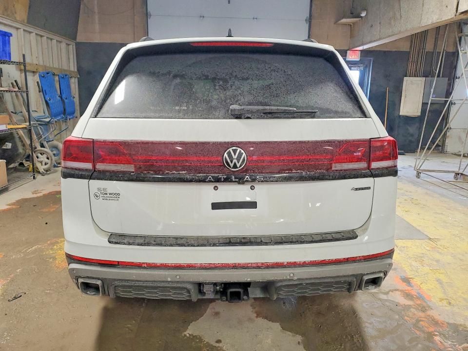 2024 Volkswagen Atlas Peak Edition se
