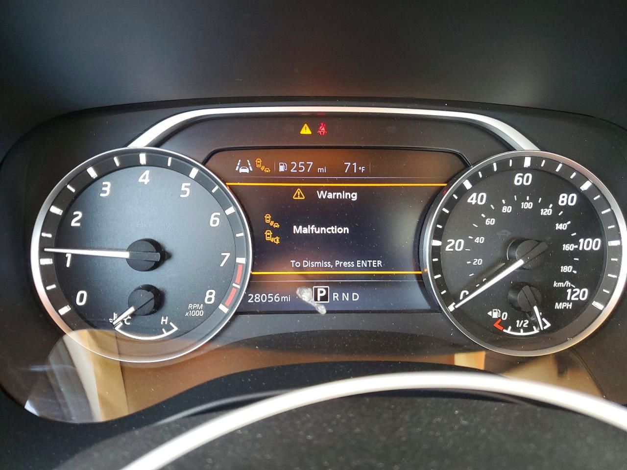 2022 Nissan Frontier s