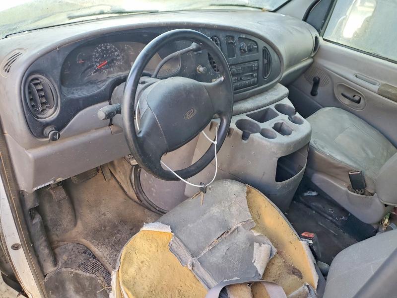 2000 Ford Econoline E350 Super Duty Cutaway Van