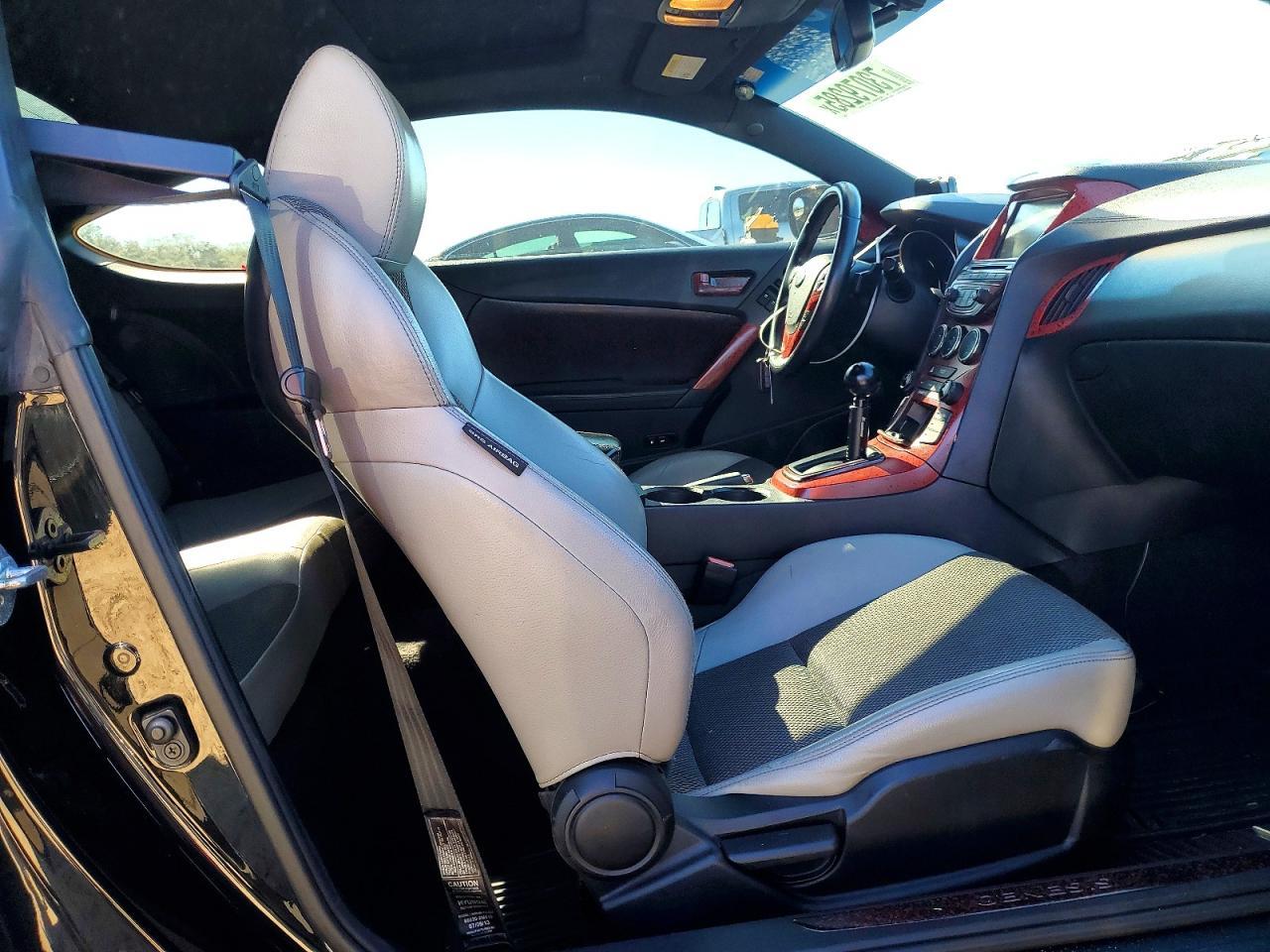2013 Hyundai Genesis Coupe 2.0t