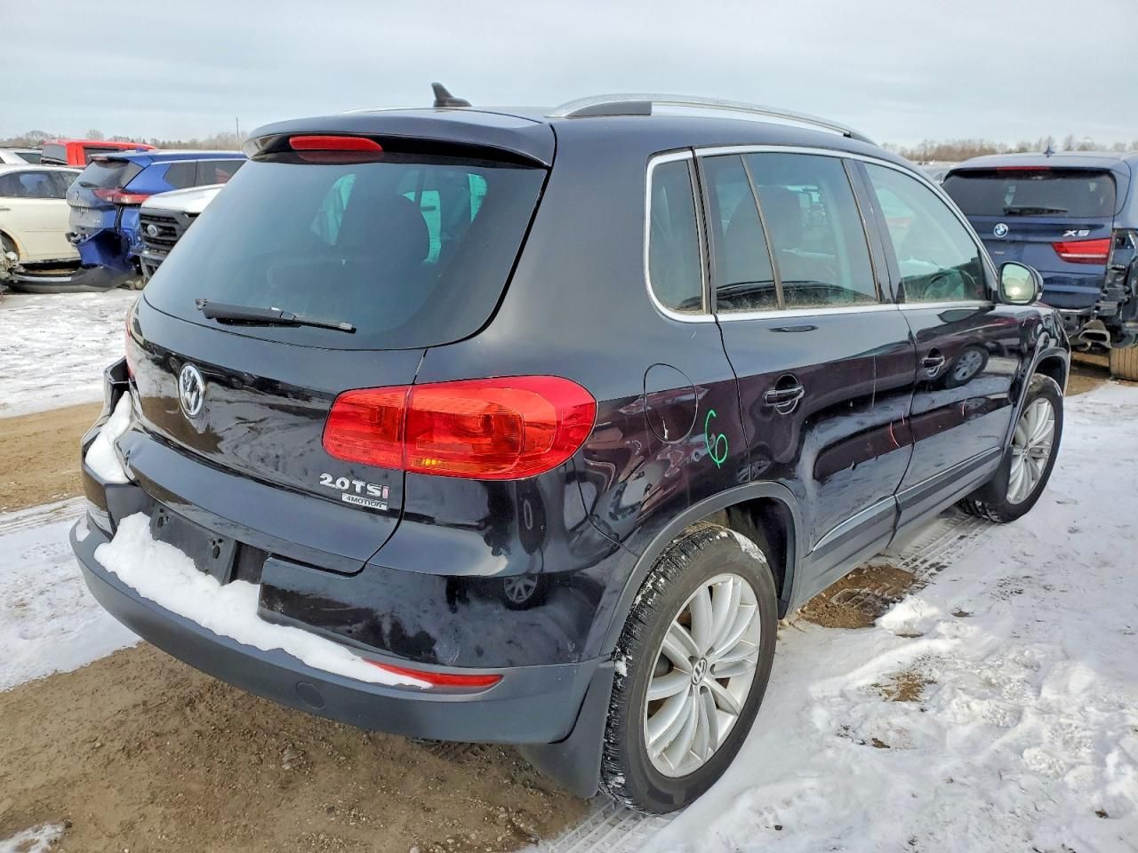 2013 Volkswagen Tiguan s