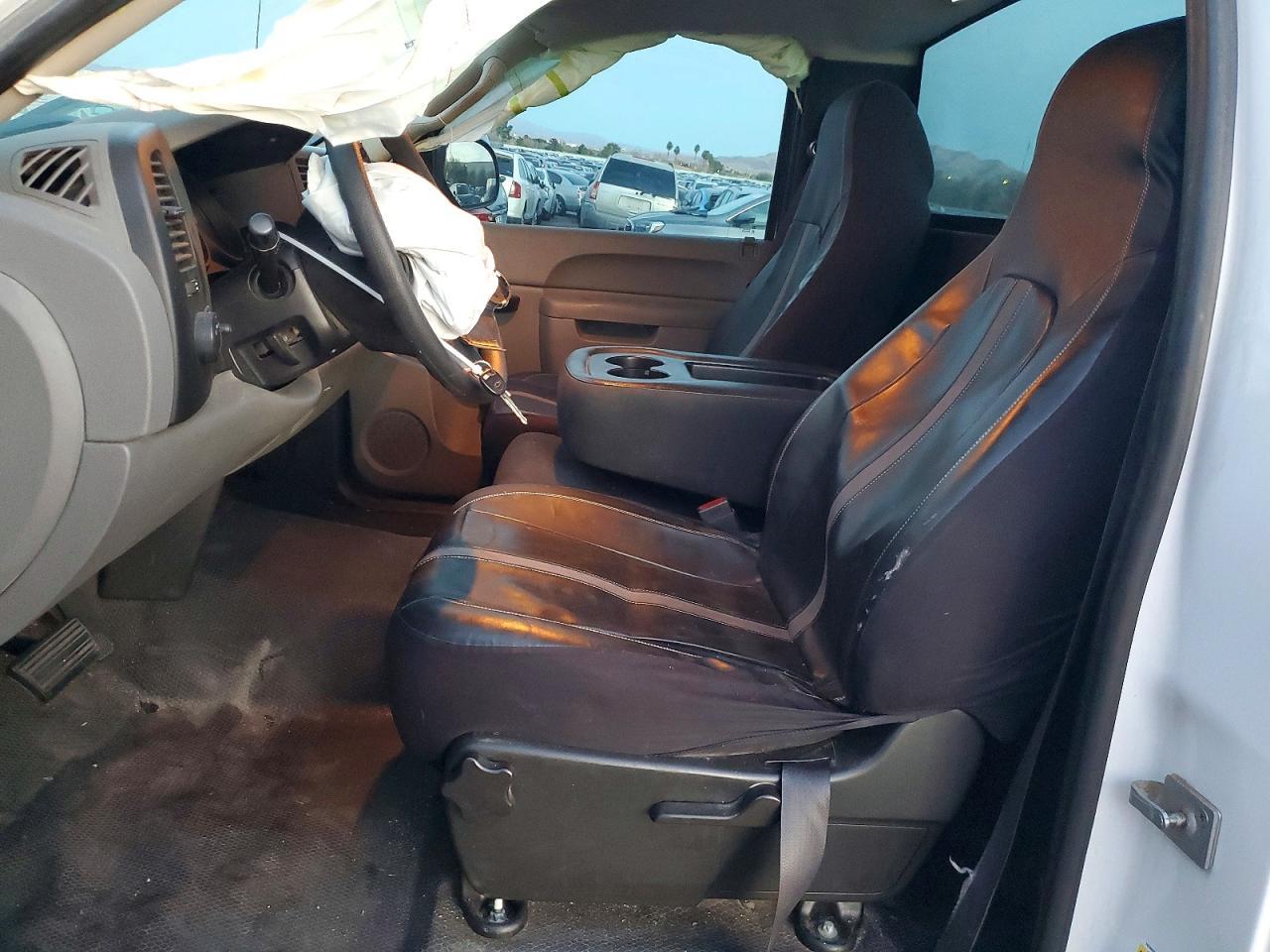 2011 Chevrolet Silverado C1500
