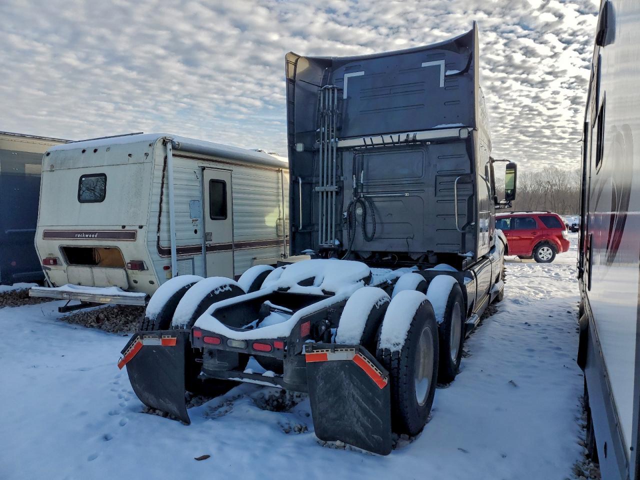 2020 Volvo VNL Semi Truck