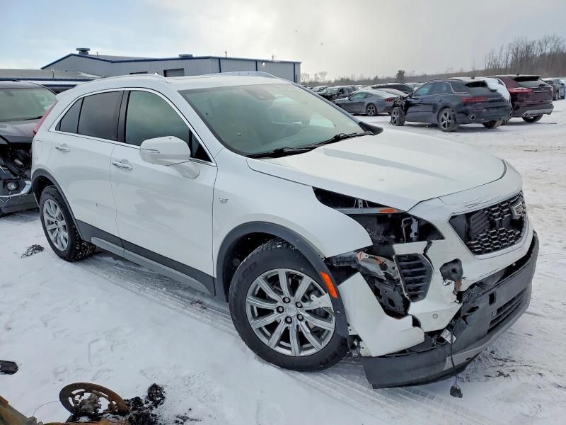 2022 Cadillac XT4 Premium Luxury