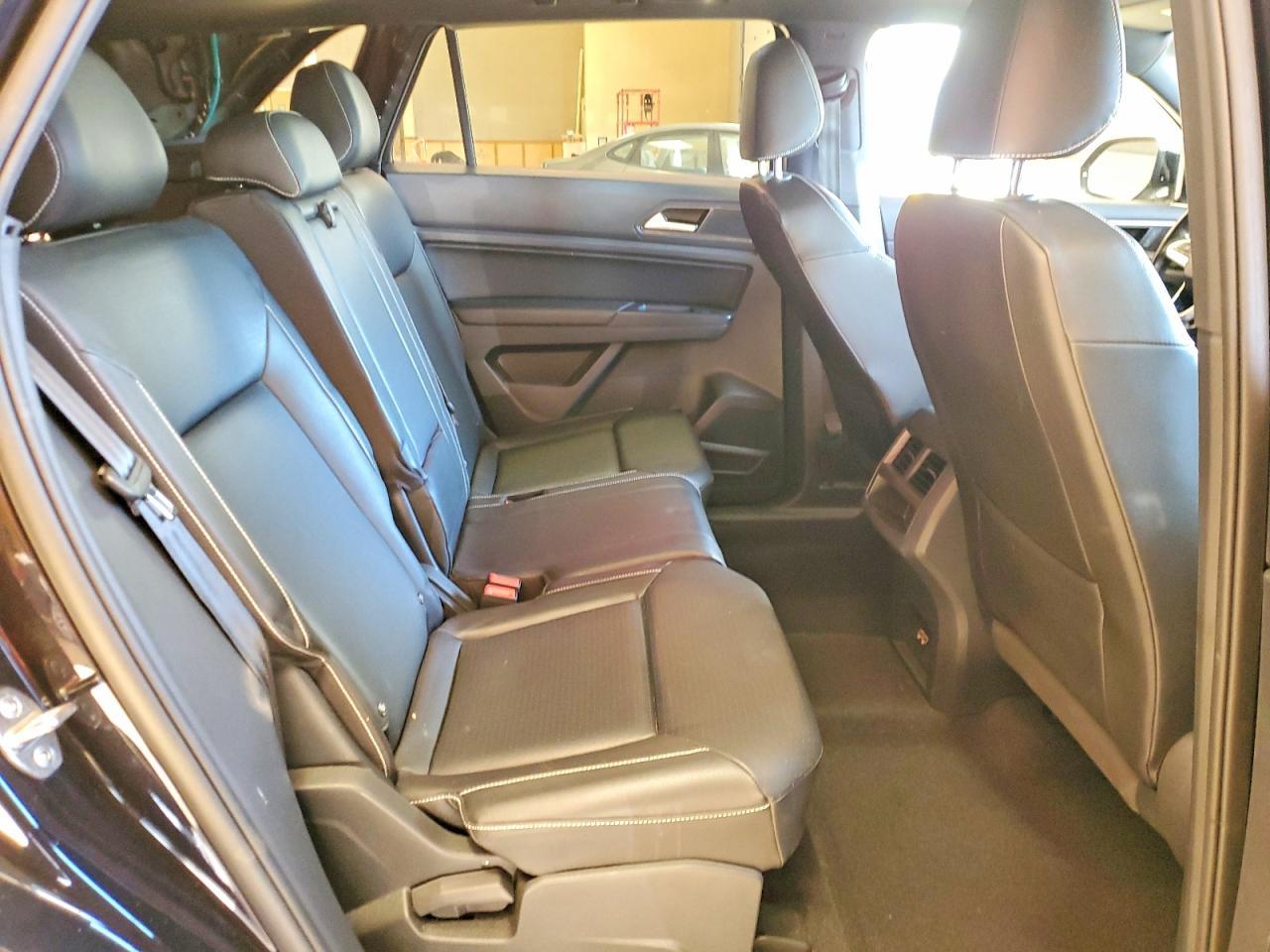 2020 Volkswagen Atlas Cross Sport se